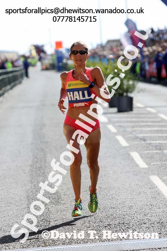 Sara Hall 7th in the womens Morrisons Great North Run. Photo: David T. Hewitson/Sports for All Pics
